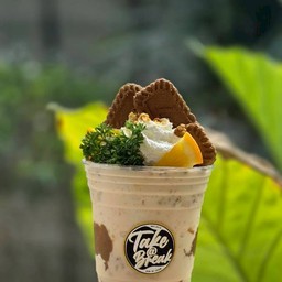 นมสดปั่นบิสคอฟ