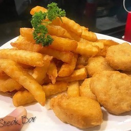 เฟรนฟราย + นักเก็ตไก่