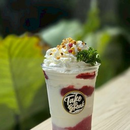 นมปั่นสตอเบอร์รี่