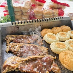 แอนด์ เดอะ แก๊งค์