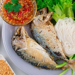 เมี่ยงปลาทู2ตัว(ปลาขนาดกลาง)