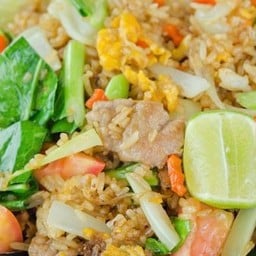 ครัวไข่เจียว หลังกรมป่าไม้