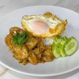 ข้าวหมูกระเทียม+ไข่ดาว