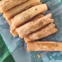 ปอเปี๊ยะ 3 ชิ้น