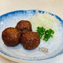 มีทบอลหมู(3pcs.)เกลือ/Salt Meatballs