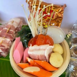 ตุ๊ต๊ะ ชาบู&ยำเสียบไม้10บาท ตุ๊ต๊ะ ชาบู&ยำเสียบไม้10บาท สาขาแยกไปรษณีย์ประจันตคาม