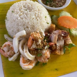 ข้าวคลุกพริกเกลือ