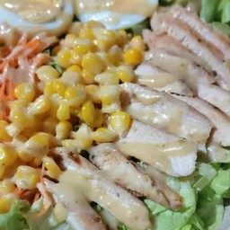 สลัดไก่ต้ม