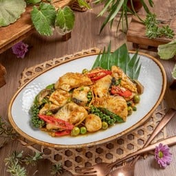 ผัดฉ่าเนื้อปลาอินทรีย์ (กับข้าว)