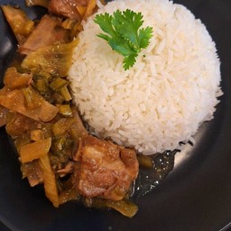 ข้าวซี่โครงหมูอบเทียนหน่า