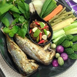 ข้าวน้ำพริกปลาทู