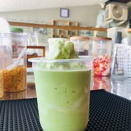 ชาเขียวนมสด