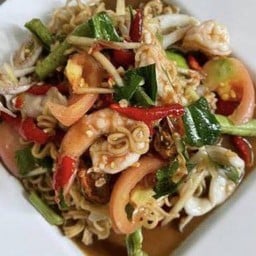 ตำซั่วมาม่าทะเล(ลวกสุก)