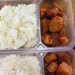 ข้าวสันคอหมูทอด