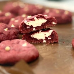 Red Velvet Cream Cheese Cookie (80g)