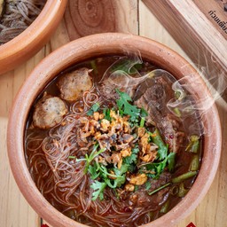 ก๋วยเตี๋ยวเรือหม้อดิน กินเส้นสาขา 299 ทุ่งสง