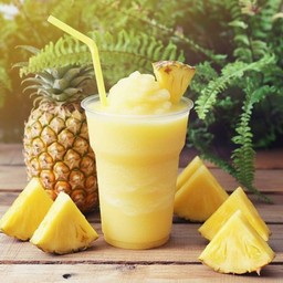 น้ำสับปะรดปั่น