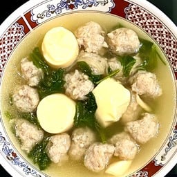 กระเพรา หลังบ้าน