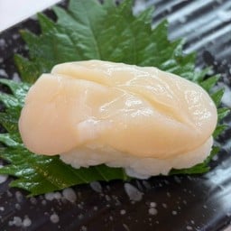 ซูชิ หอยเชลล์ คำละ