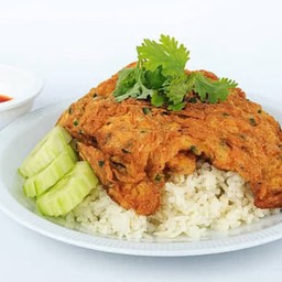 ข้าวไข่เจียวทรงเครื่อง Omelet rice