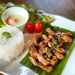 ข้าวสันคอหมูซูวี คลุกฝุ่น ไข่ออนเซ็น