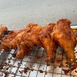 ไก่ทอดหาดใหญ่บิ๋นน้อย สนามบินน้ำ