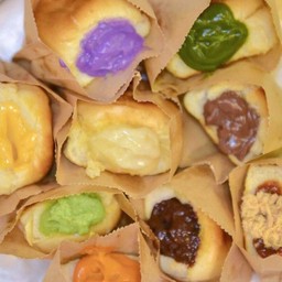 ขนมปังก้อน