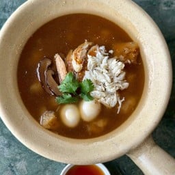 กระเพาะปลาน้ำแดงปู