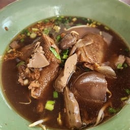 เจ๊น้องเป็ดตุ๋น