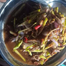 ตำมะม่วง