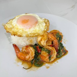 ข้าวกะเพรากุ้ง+ไข่ดาว
