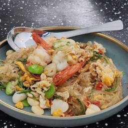 ผัดสามเหม็นกุ้ง