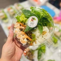 ก๋วยเตี๋ยวยำบก by คุณหลินขายแต่ของอร่อย