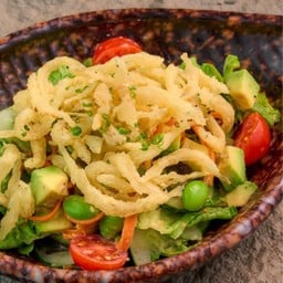 สลัดปลาเงินทอด