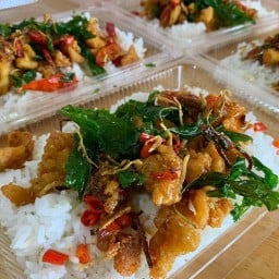 ครัวบังดุลย์ อาหารตามสั่ง จะบังติกอ ปัตตานี