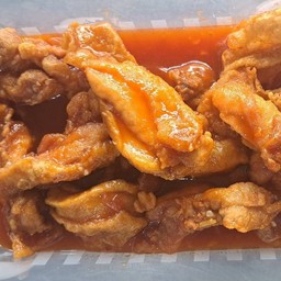 Fried Chicken With Red Sauce And Rice