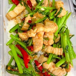 เนยหวาน แซนวิช ข้าวกะเพรา