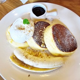チヨコバナナ CHOCOBANANA (1,400 yen = 307 บาท)