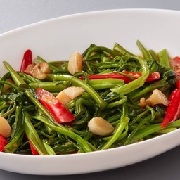 ผัดผักบุ้งไฟแดง