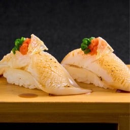 ซูชิปลาหมึกซูมิสไปซี่