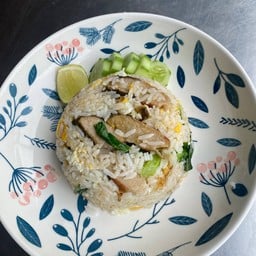 ข้าวผัดปลาทูเจ(มังสวิรัติ)