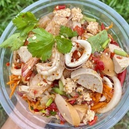 🔥ยำแซ่บ&ลูกชิ้น🔥 ยำมาม่า ลูกชิ้นย่างเนย ยำเส้นแก้ว เฟรนฟราย ยำแซ่บ