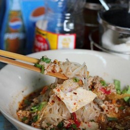 ก๋วยเตี๋ยวต้มยำ