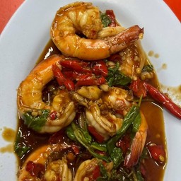 ผัดกระเพรา กุ้ง