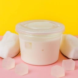 โยเกิร์ตธรรมชาติ ผสมวุ้นมะพร้าว