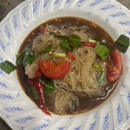 ตำเส้นเล็กหมูยอ