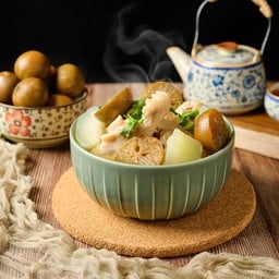 ซุปมะนาวดองกระดูกไก่