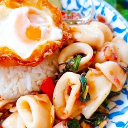 ครัวกฤษณา อาหาร ยำ ผัดไทย ของทอด ขนมปัง น้ำชง ครัวแสงมณี สาขา 2