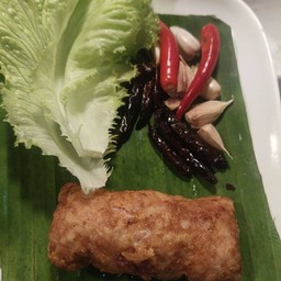 แหนมหมูทอด