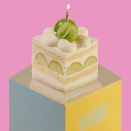 Shine Mascat Shortcake